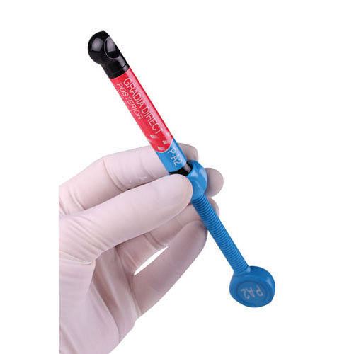 Gradia Direct Universal Composite C3 Universal 2.7 mL Syringe Refill thumbnail 4