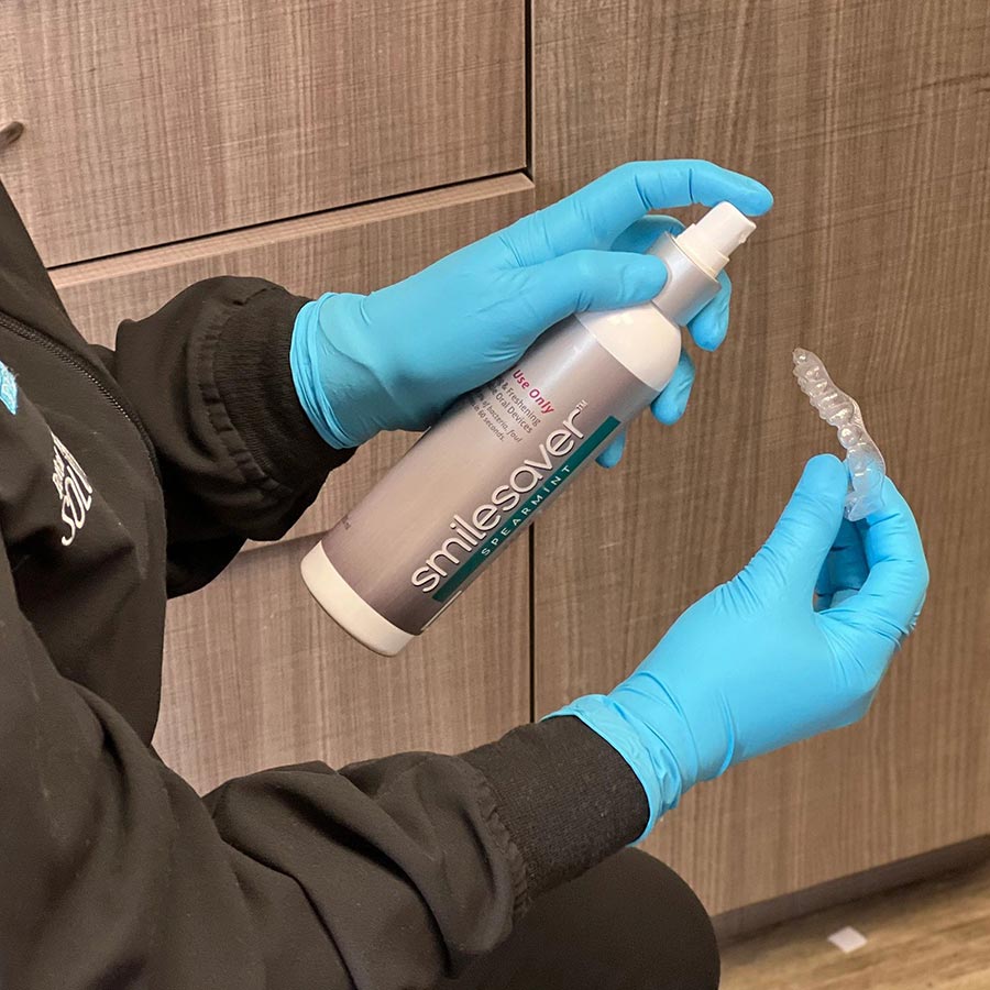 Smilesaver 8oz Chairside Bottle 4/Pack SSSP8OZ4PK - Smilesaver 8oz Chairside Bottle 4/Pack SSSP8OZ4PK - Image 1